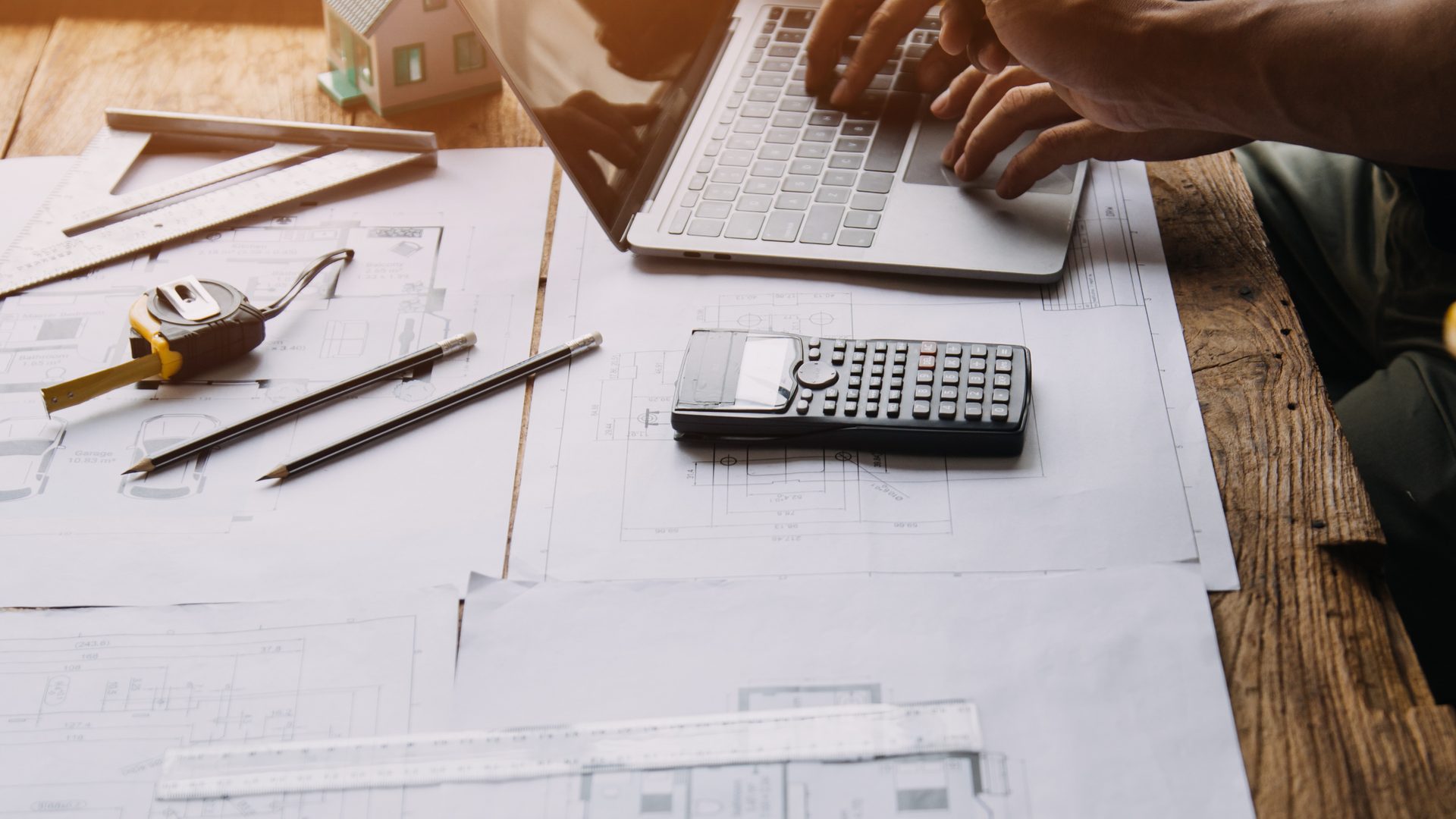 Laudos técnicos e relatórios com ART